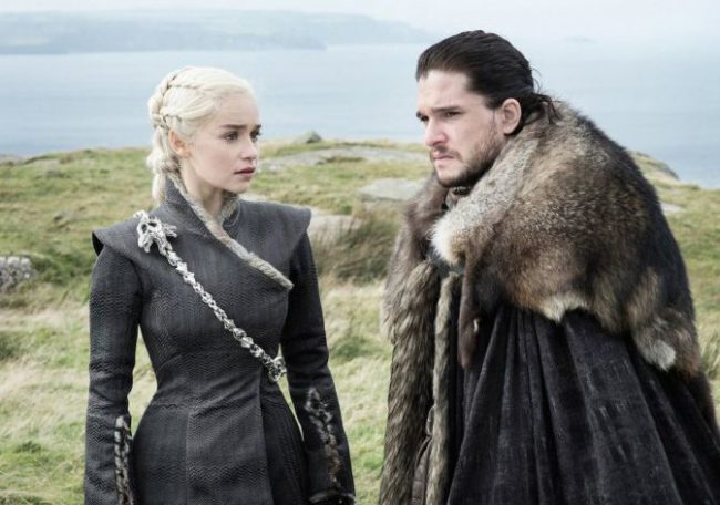 Game of Thrones Jon and Daenerys (HBO)